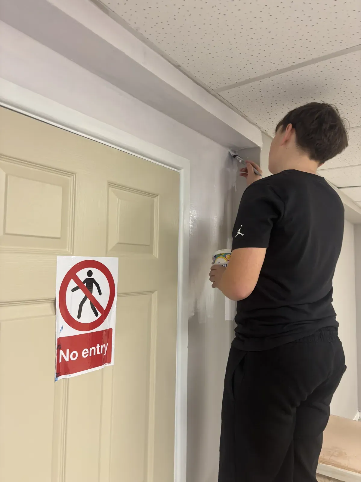 Painting and decorating workshop